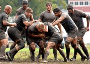 Männer beim Rugby